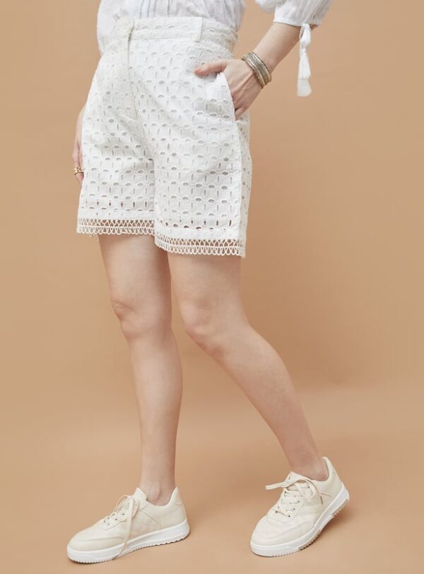 COLOUR ME Schiffli Shorts - Image 3